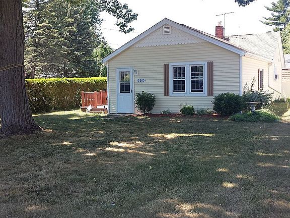 2nd image of 2680 Grace Ave