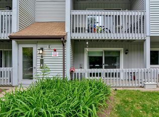 604 Franklin Crossing Rd, Franklin, MA 02038