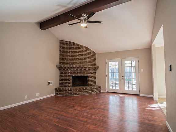 3rd image of 8626 Pendragon St
