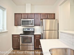 226 SW 7th St APT 6, Bentonville, AR 72712