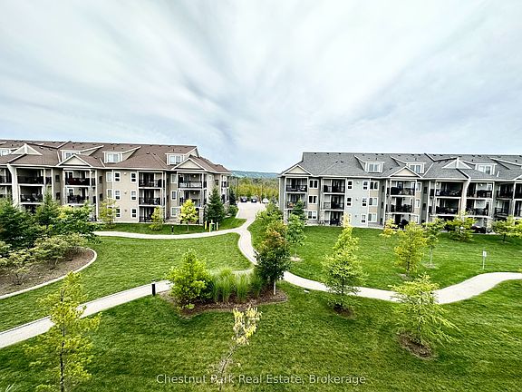 4th image of 4 Cove Ct #306