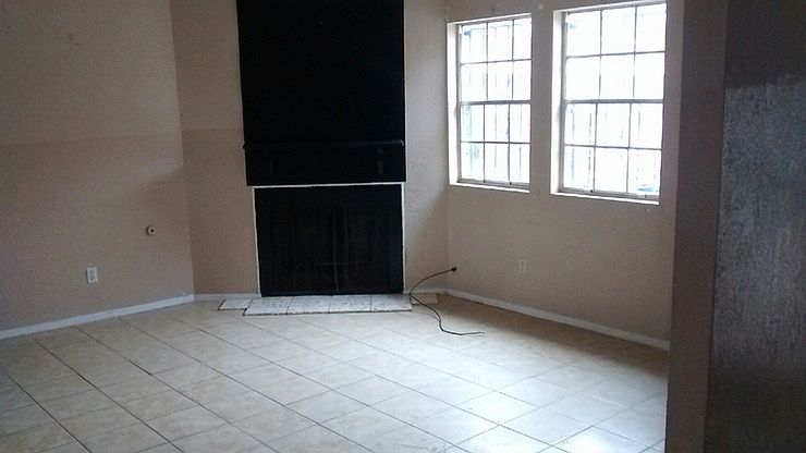2nd image of 8908 Ankerson St #A
