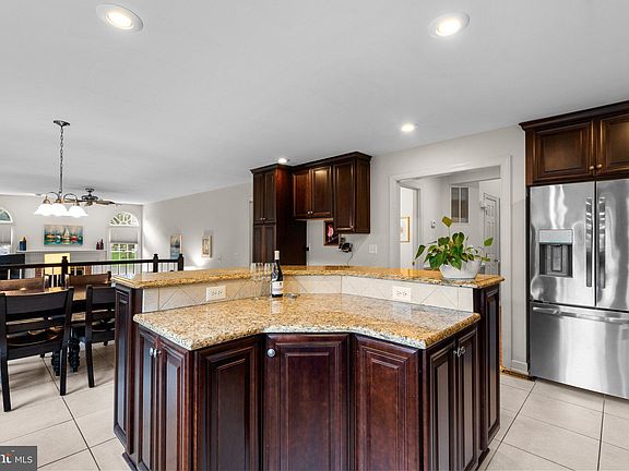 5th image of 21808 Goshen Valley Ct