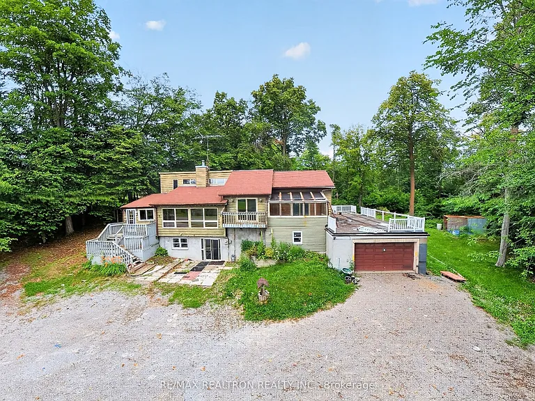 110 Glenwoods Ave — Photo 3