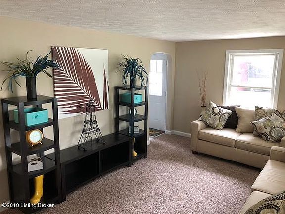 5th image of 2313 Plantation Dr
