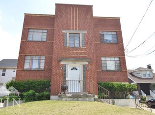 4216 Smith Rd, Cincinnati, OH 45212