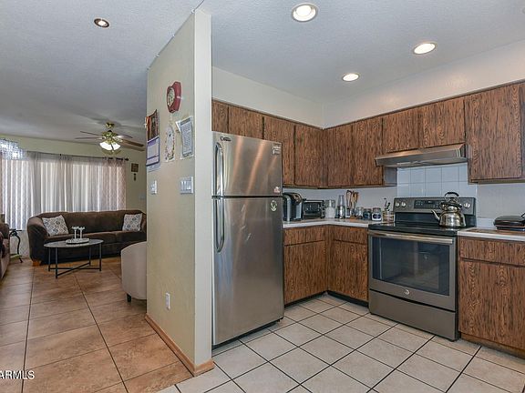 3rd image of 5532 W MICHELLE Drive