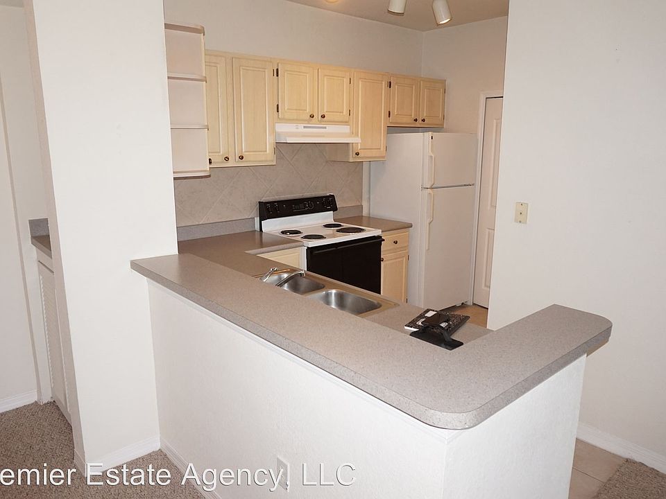 2nd image of 1420 Lake Shadow Cir APT 9303