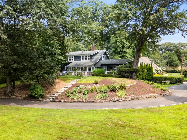 8 Otter Trail, Westport, CT 06880