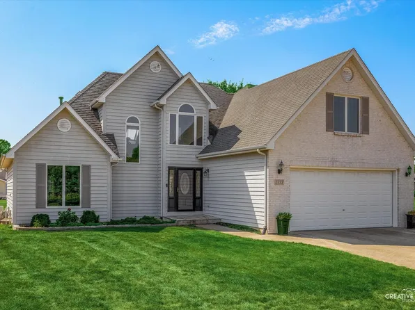 1337 Deer Run Trl, Sandwich, IL 60548