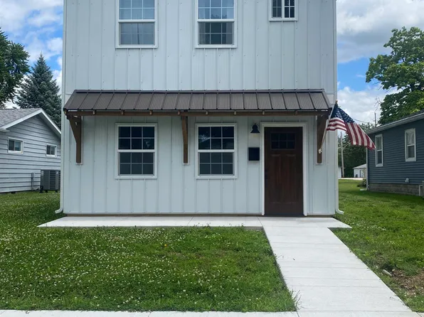 525 Madison St, Rochester, IN 46975