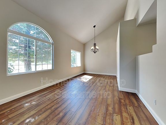 3rd image of 2313 Prospect Point Dr