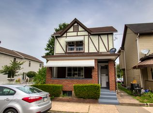 11 Spruce St, Natrona Heights, PA 15065