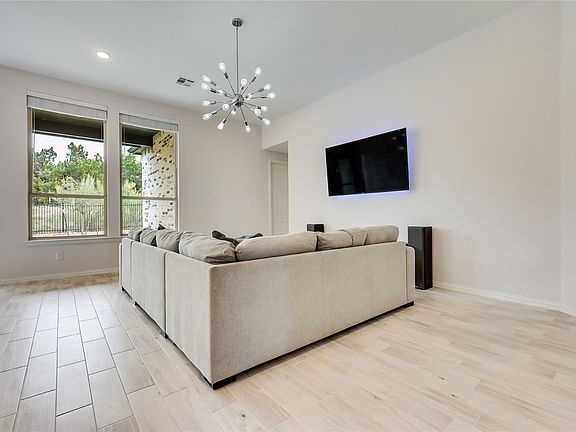 4th image of 7705 Pace Ravine Dr