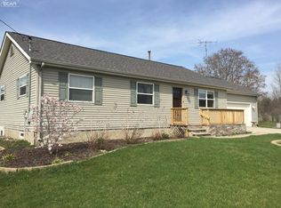 11043 E Carpenter Rd, Davison, MI 48423