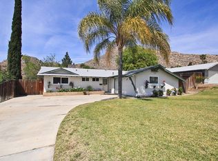 561 Glenhill Dr, Riverside, CA 92507