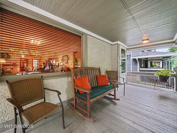 2nd image of 305 N Grove Ave