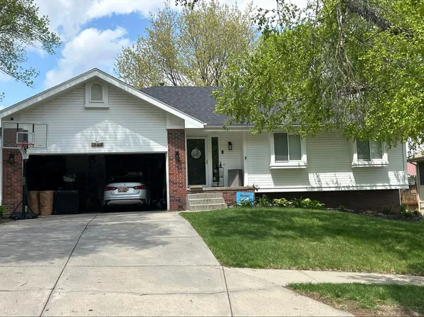 15814 Franklin St, Omaha, NE 68118