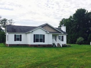 736 Slabtown Rd, Lancaster, VA 22503