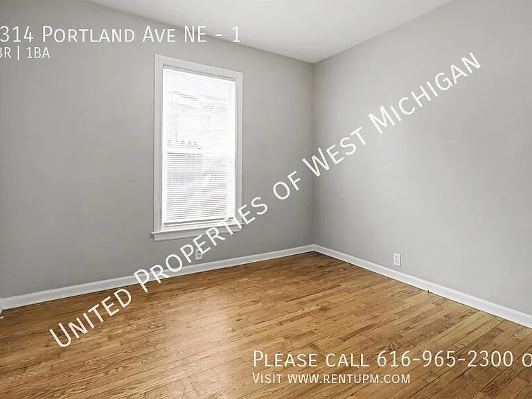 1314 Portland Ave NE #1 — Photo 8