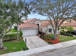 1492 Harbour Side Dr, Weston, FL 33326