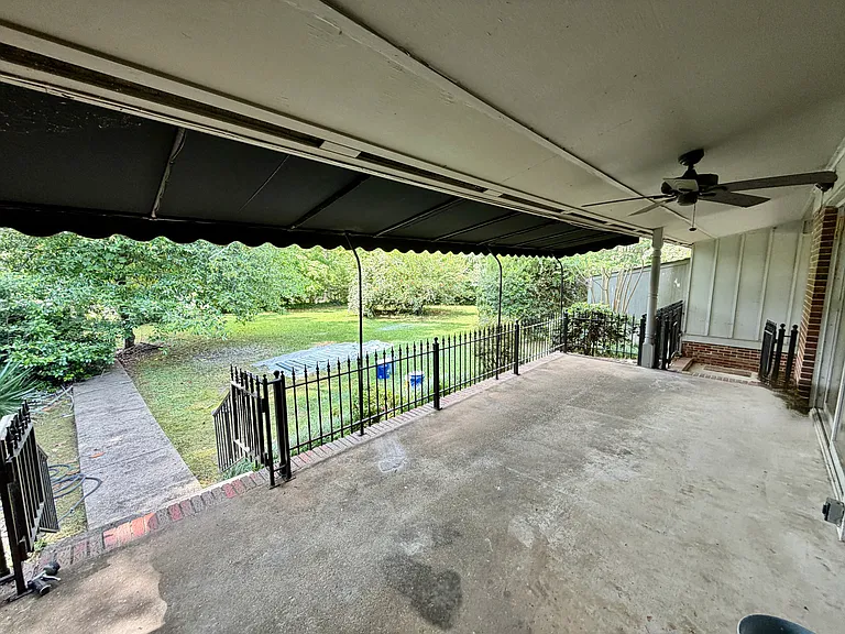 108 Meadowview Cir — Photo 13