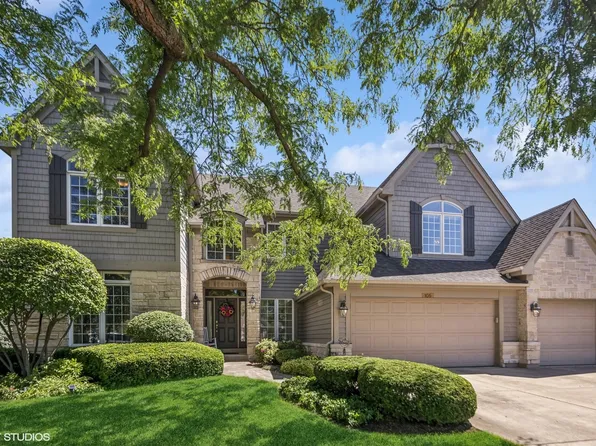 105 Glenbrook Ct, Indian Head Park, IL 60525