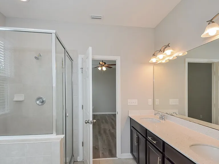 7046 Crispin Cove Dr — Photo 11