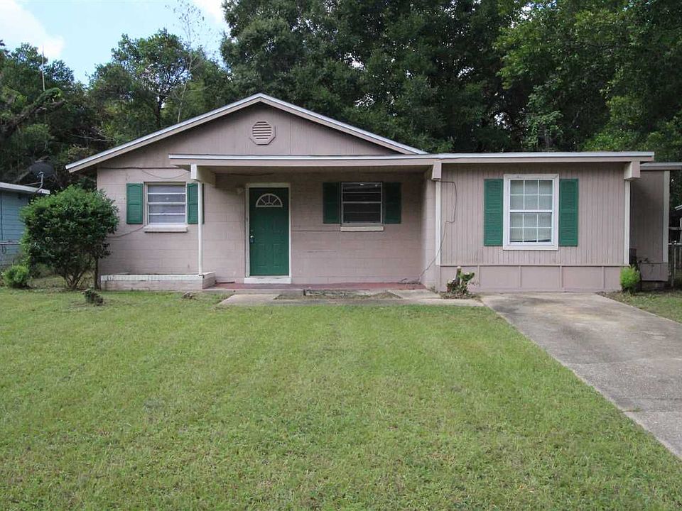 1st image of 4511 Versailles Dr