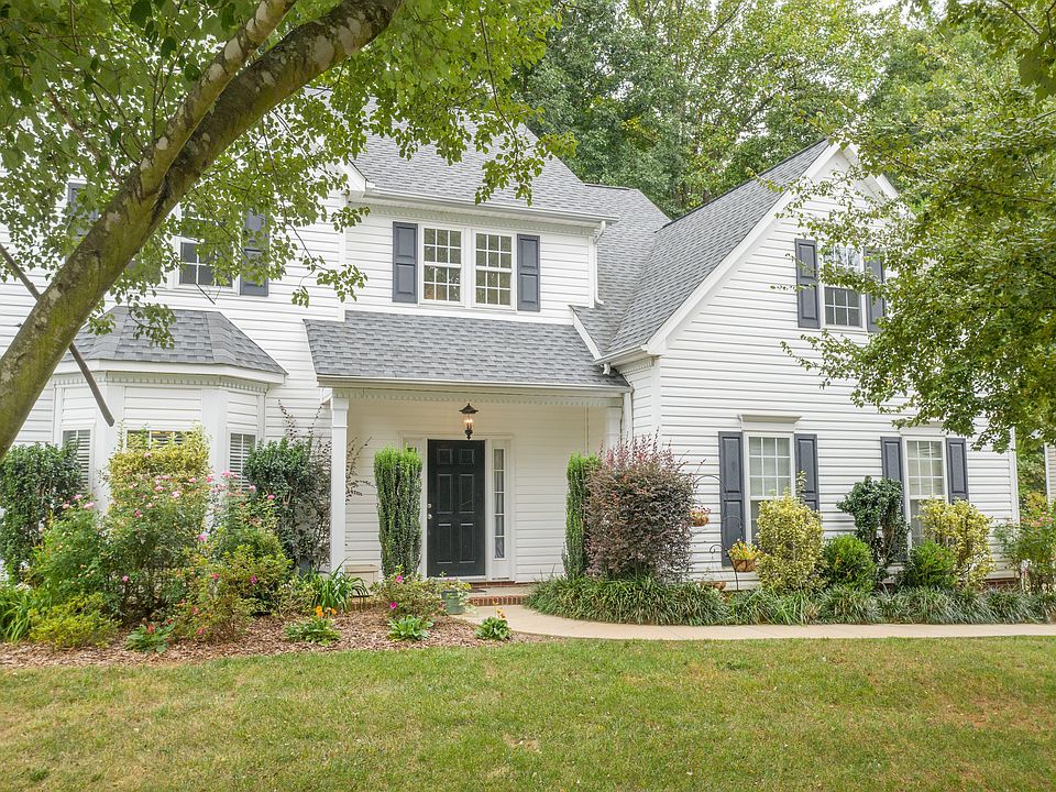 1st image of 8540 New Oak Ln