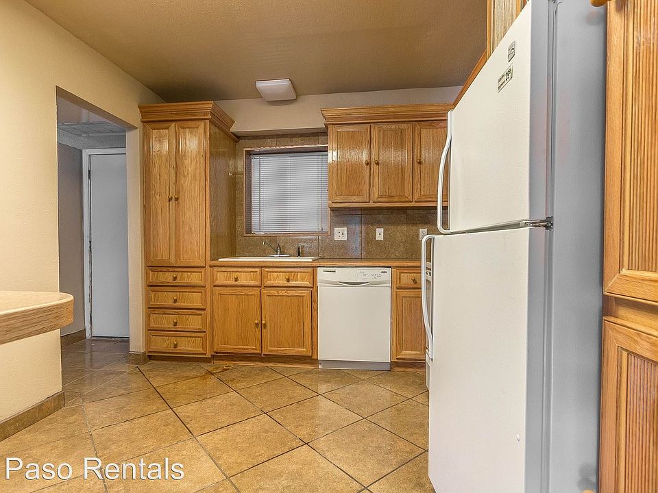 1st image of 4433 N Stanton St APT 258