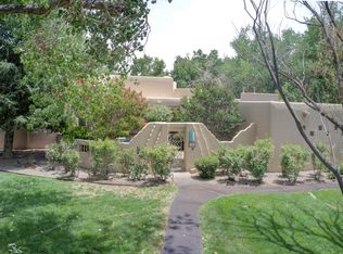 5800 Tinnin Rd NW, Los Ranchos De Albuquerque, NM 87107