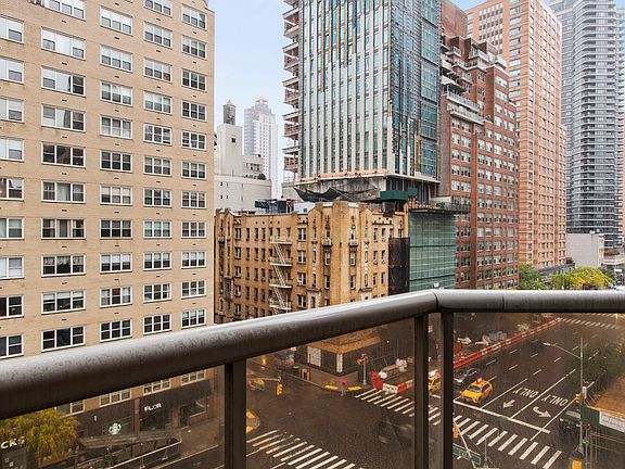 4th image of 188 E 64th St Unit 503/504