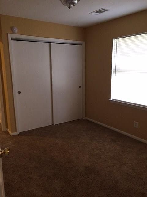 1st image of 806 Clearwood Dr