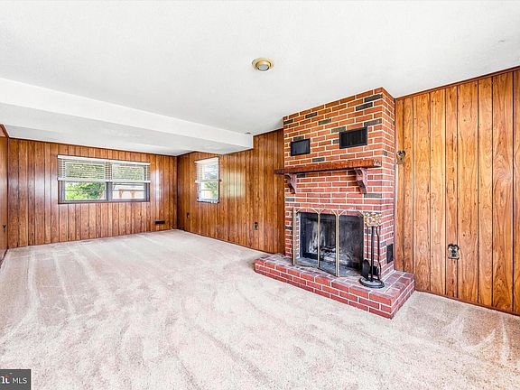 4th image of 111 Wentworth Dr
