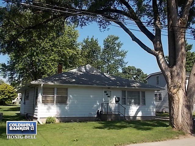 2nd image of 1207 Wild St