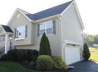 123 Azalea Rdg, Johnson City, TN 37601