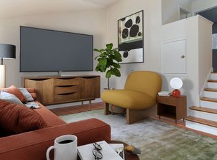 444 Ridge Rd, Wilmette, IL 60091