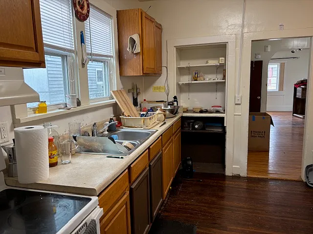 506 S Main St — Photo 6