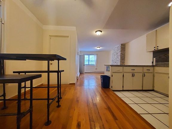 3rd image of 177 Monroe St #1