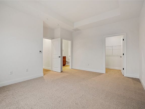 4th image of 1508 Highland Dr