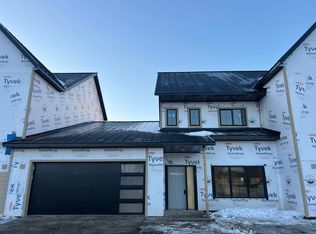 19 E Duke St, Vermillion, SD 57069