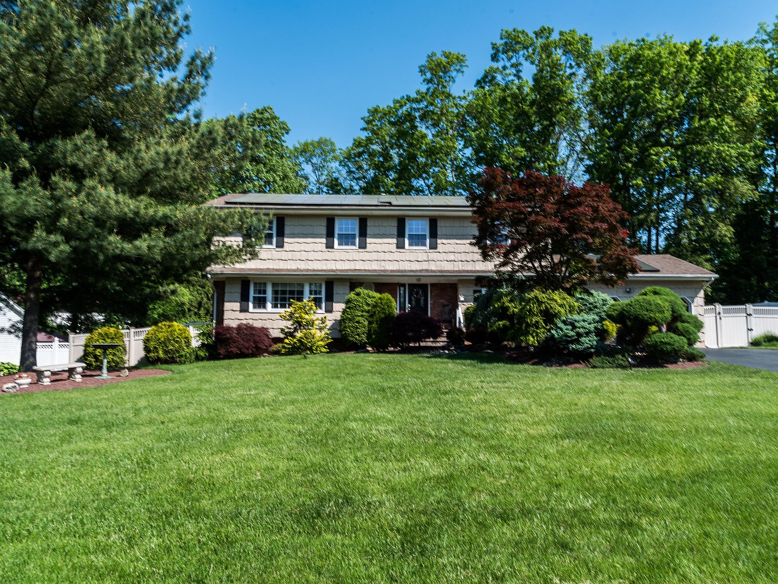 9 Kensington Dr, Manalapan, NJ 07726 | Zillow