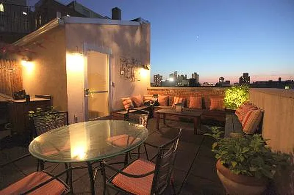 Sold by Corcoran | media 14