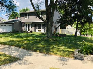 674 Old Coach Rd, Westerville, OH 43081