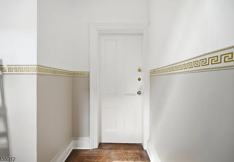 3 W Fairview Ave #B — Photo 4