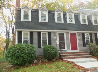 20 Woodland Dr UNIT 352, Lowell, MA 01852