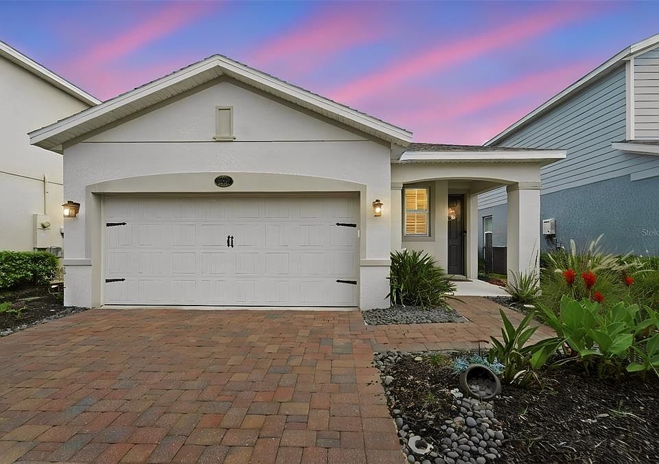 1st image of 1395 Riley Cir