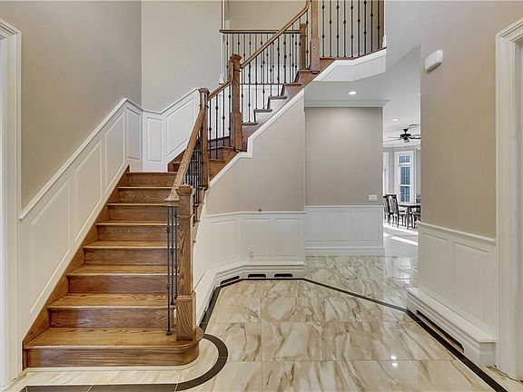 5th image of 335 Pleasant Hill Dr