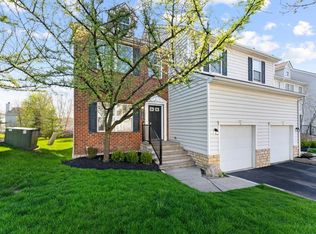 9158 Walker Park Dr, Columbus, OH 43240